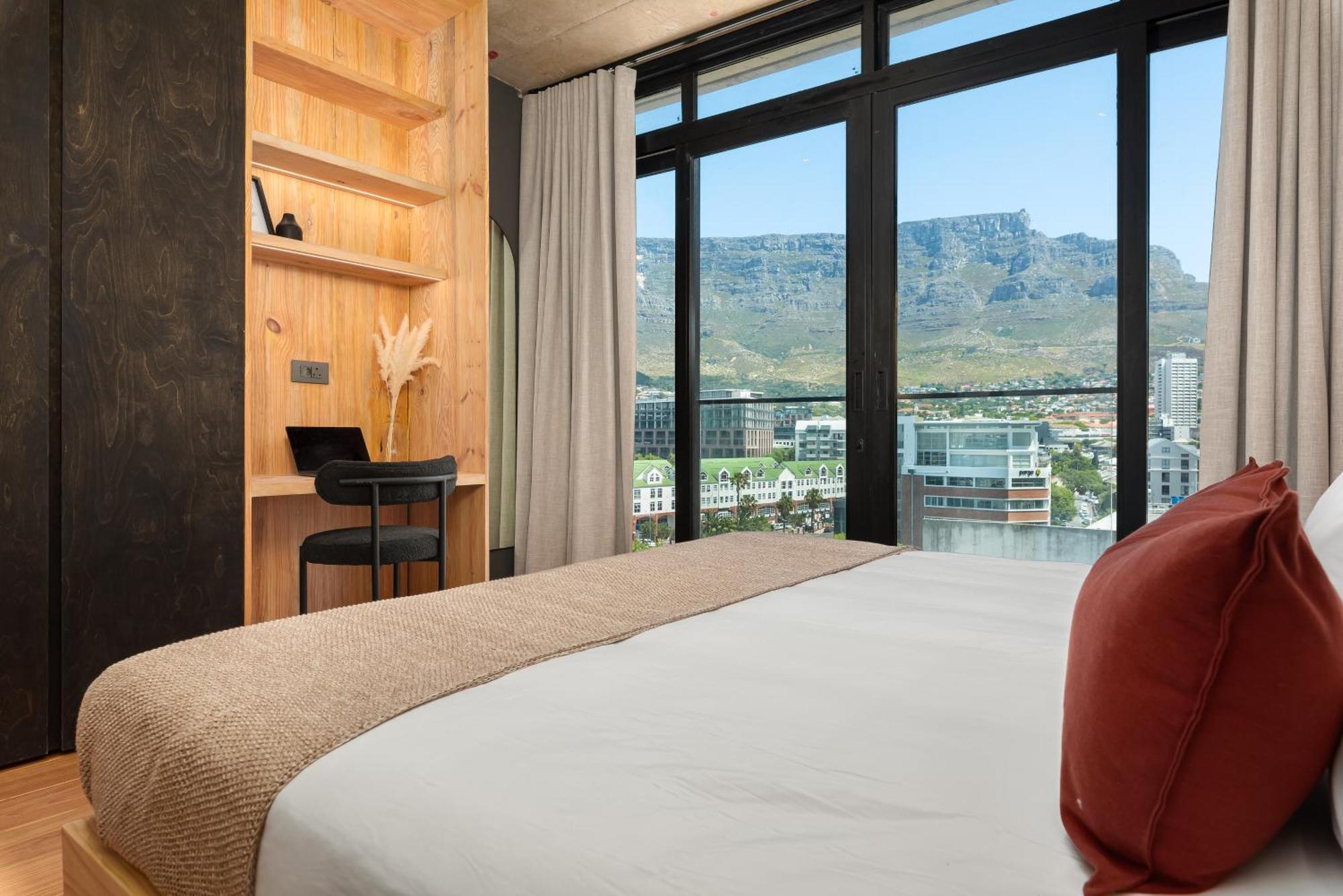 Neighbourgood 84 Harrington Aparthotel Kaapstad Buitenkant foto