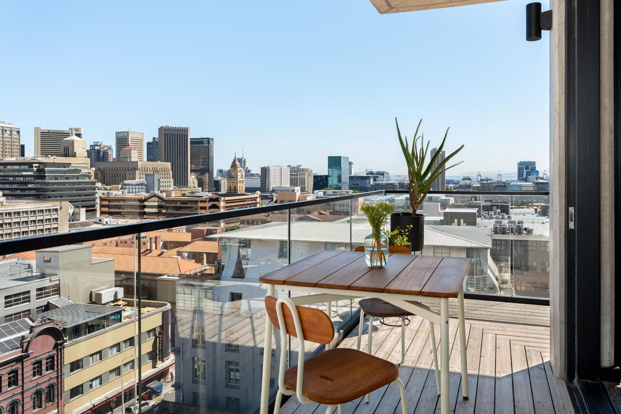 Neighbourgood 84 Harrington Aparthotel Kaapstad Kamer foto